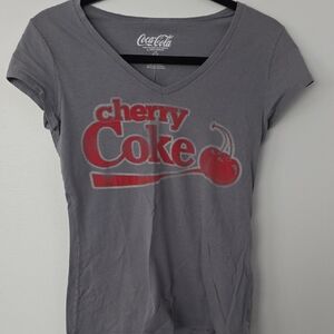 Cherry Coke Gray V-Neck T-Shirt - Size L